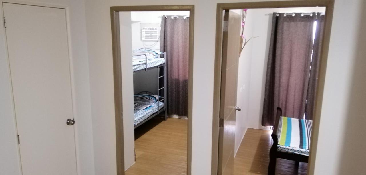 Pine Suites Tagaytay 2 Bedroom W/ Netflix And Parking, Wifi, Balcony, And Great View Tagaytay City Exterior photo